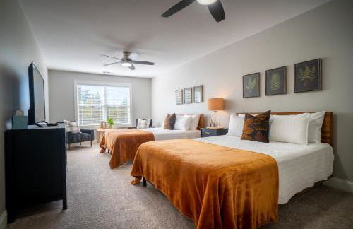 Par-Tee Haus I- Game Room & Hot Tub-Walk to Helen - Foto 7