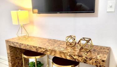 Coral Gables / Coconut Grove area FREE parking - Foto 4