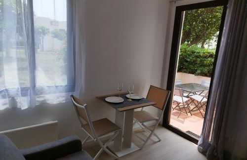 Charmant studio à 2 pas de la plage - Photo 9