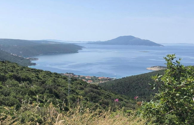 Villa in Cres With Sea Views & Pool - Foto 42