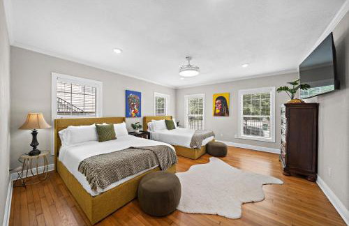 The Queen's Gambit I - Photo 19