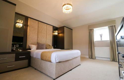 Northumberland Luxury Stays - The Chivits - Photo 34