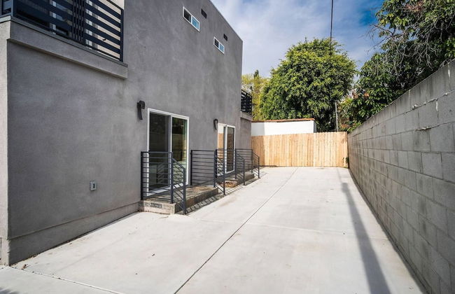 Brand NEW Luxury Modern 3bdr Townhome In Silver Lake - Photo 20
