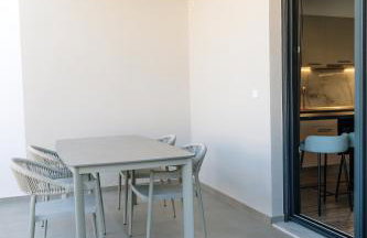 Kyan Executive Suites - Photo 56