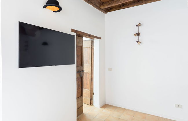 A World Aparts - Largo Argentina Apartments - Photo 28