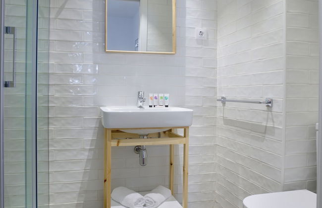 NQN Aparts & Suites Madrid - Foto 44