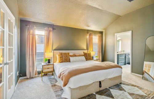 Cypress 5 Bedroom Retreat with Hot Tub, Firepit and Game Tables! Pet Friendly - Foto 53