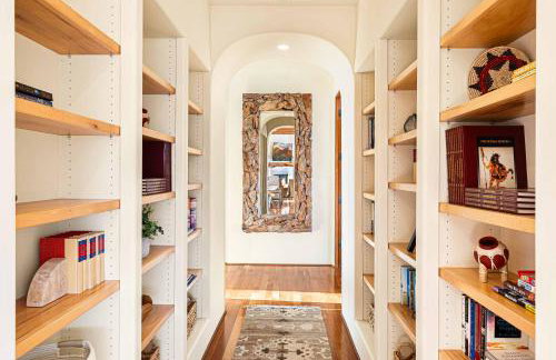 8-Bedrooms with Stunning Views & 75' Lap Pool - Foto 38