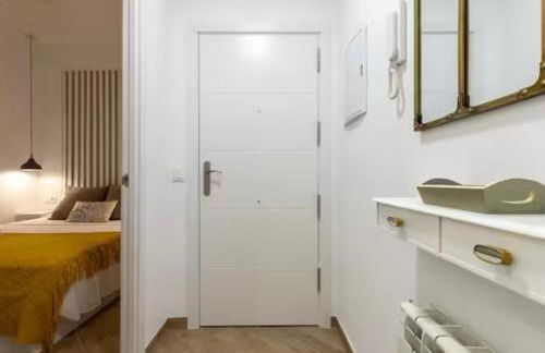 AR Embajadores 2 habitaciones acogedor y céntrico - Foto 4