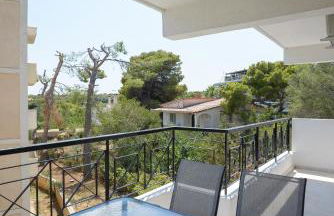 DM Apartment 2 - Only 4' from Rafina Port & 2' from the beach - Foto 38