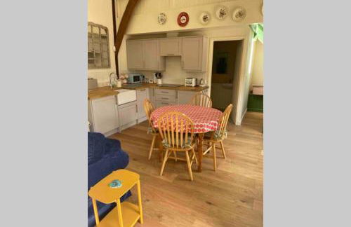 Gorgeous comfortable barn with huge private orchard in quiet Suffolk location - Foto 7