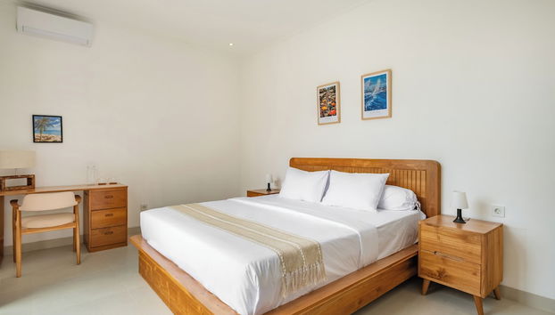 Serene Tropical 2BR Villa in Nyanyi with Private Pool - Foto 4, Habitación