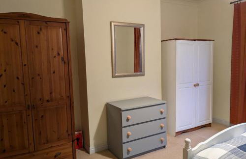 Apartment with Outside Patio and Car Space - Foto 15