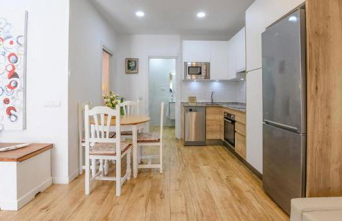 2 Bedroom Lovely Home In Málaga - Photo 7