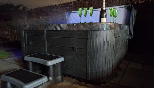 Moonsticks - Photo 3