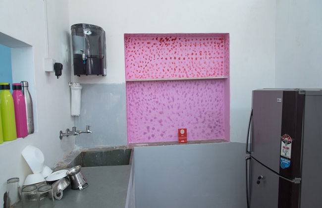 OYO 14227 Home Lake View Stay Brahmpol - Foto 16