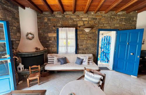 Sophia Villa Paros - Beachfront Villa at Lolantonis - Photo 104