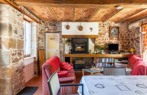 Country House Near Parc du Morvan With Pool - Photo 16