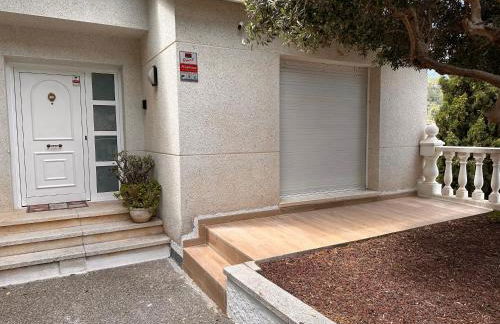 Sunny forest Villa near Barcelona - Foto 13