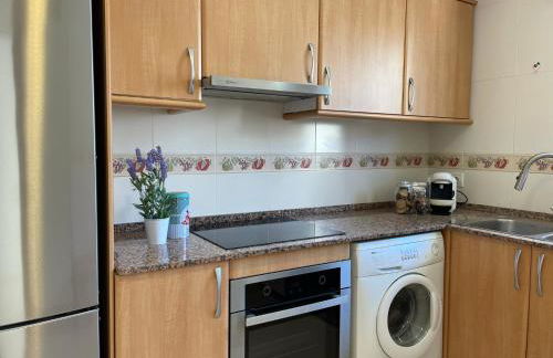 Cozy Beach House with Pool & BBQ - Foto 20