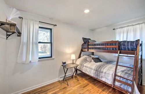 Marietta Home with Private Hot Tub, Pool Table! - Foto 18