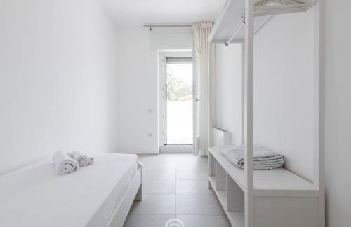 Sandy Retreat, Beachside Apartment with Terrace - Foto 20