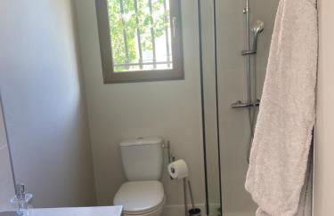 Très jolie mini villa douillette avec vue sur montagne - Foto 6