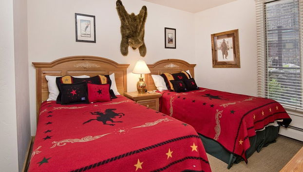 Village Center 1-E - Foto 2, Habitación