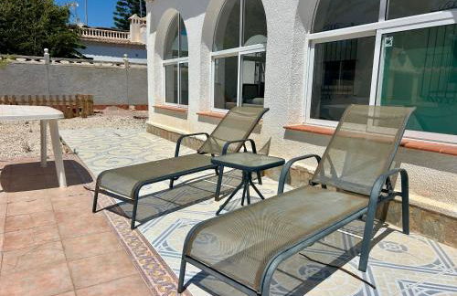 Villa with Pool, Chill-Out & BBQ - Foto 55