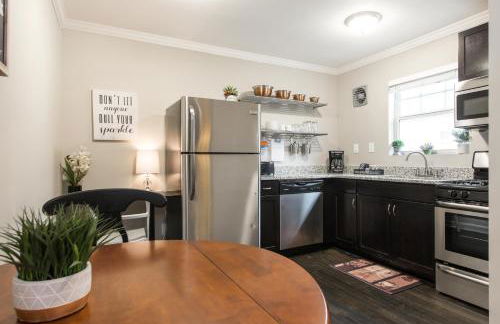 Stylish OneBedroom in Popular Virginia Highland 3miles to Mercedes Benz stadium - Foto 43