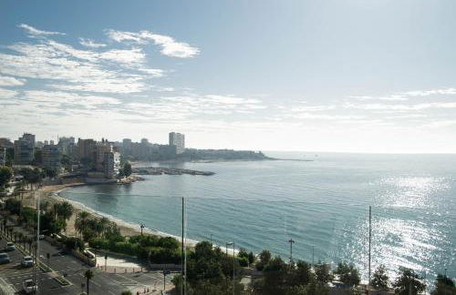 Primera linea de playa con vistas directas al mar-Apartamento premium Albufereta - Photo 7