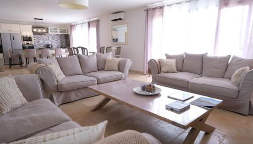 charming family house with private pool, near the center of arles, quiet, in the camargue natural park – 8 people - Foto 5