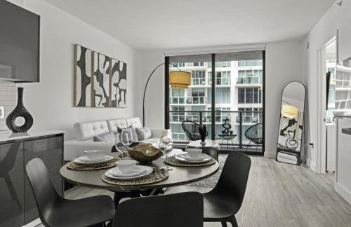 Luxurious 2Bedroom Apt Parking in Brickell. - Foto 1