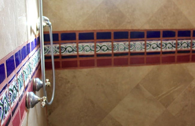 Mid-century Ocean View Apartment - Photo 22