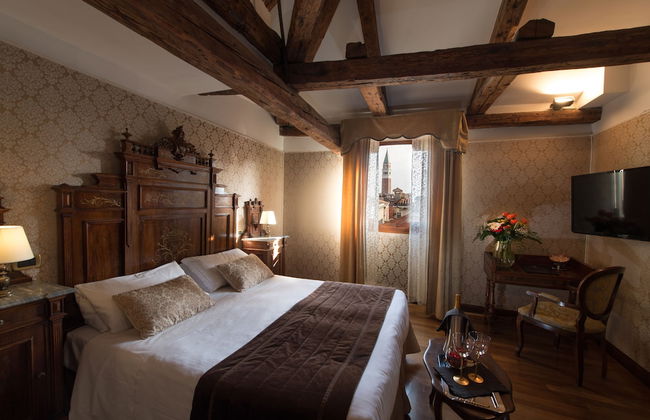 Palazzo Bembo - Exclusive Accommodation - Photo 6