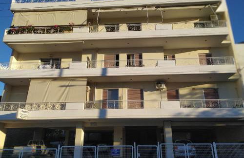 Stamatis Big Apartment - Photo 20