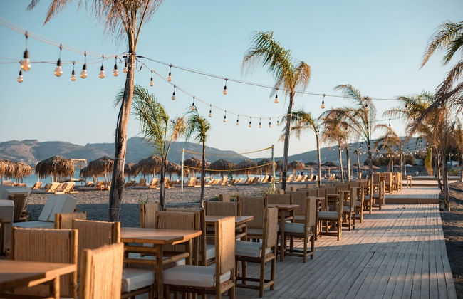 Alia Suites & Alia Beachfront Suites and Spa - Photo 14