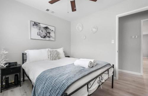 Cozy Family Home - Central to everything! - Foto 13