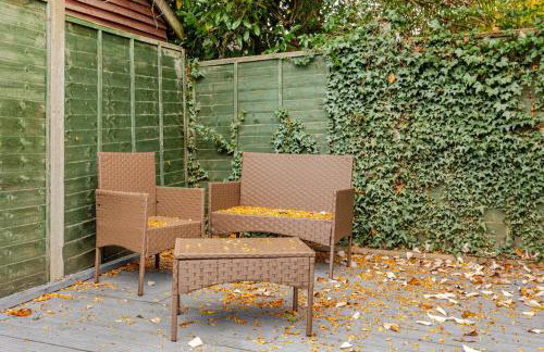 Modern & Spacious 3BR House Bracknell - Berkshire - Photo 78