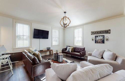 The Farmhouse at 1885-Where Past Meets Present - Foto 17