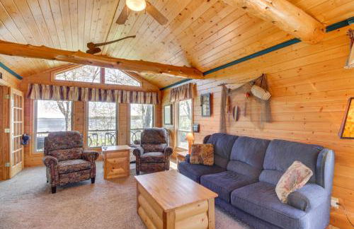 Private Lakefront Emily Home with Yard and Fire Pit! - Photo 5