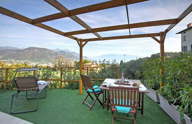 Caffe Priscilla House Parking & Lakeview - Foto 19