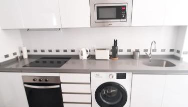 ✾ DV Properties Central Apartment #P4H2 ✾ - Photo 2