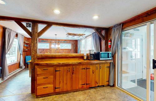 Jay Peak Getaway on Trout River - Foto 19