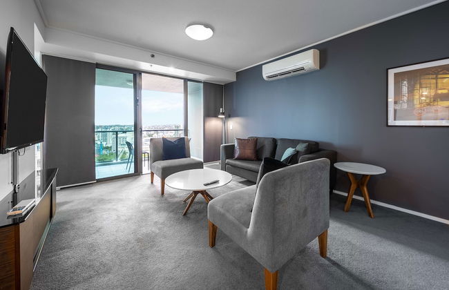 Oaks Brisbane on Felix Suites - Photo 15