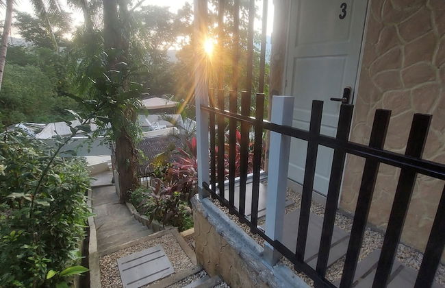 A touch of pink secret garden resort - Photo 33