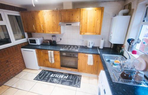 2BR House Near Excel, O2, City Airport, 3 DLR Lines - Foto 42