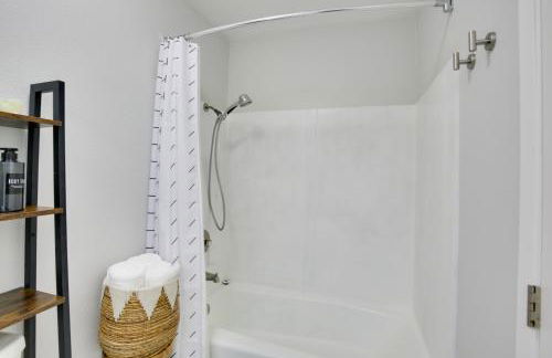 La Mesa Townhome 15 Mi to San Diego! - Photo 26