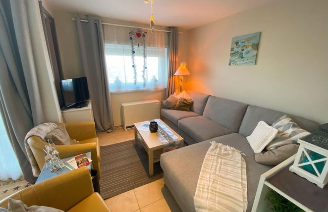 Charming Waterside Getaway - Foto 18