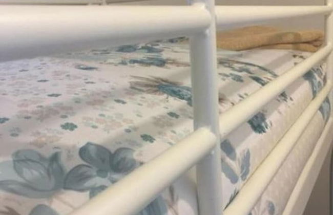 Small Modern Comfortable 2 Bedroom Apartment - Cmyr - Foto 2